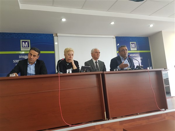 2017 03 12 TARİHİNDE ODAMIZ SEMİNER SALONUNDA DÜZENLENEN HUKUK HERKES İÇİN PANELİ